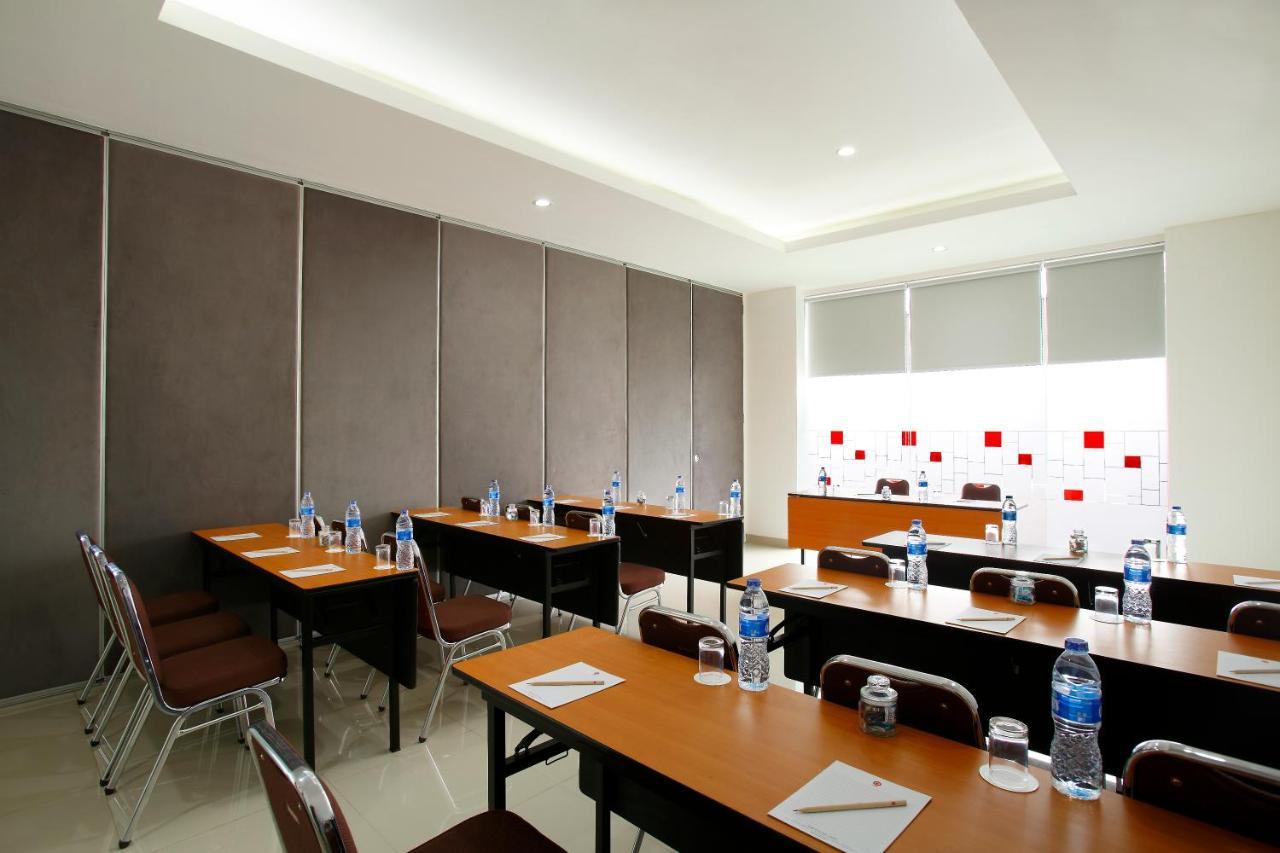 Amaris Hotel Tebet Jakarta Ngoại thất bức ảnh